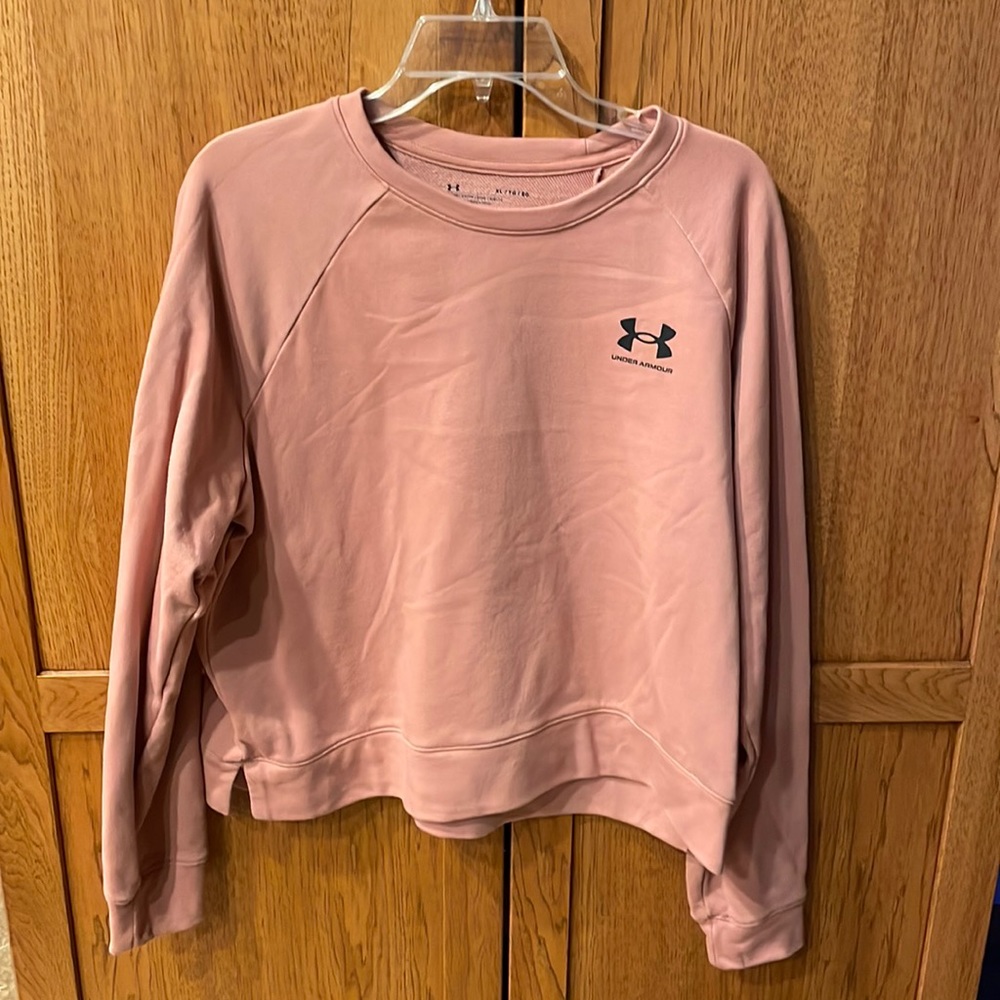 Under armor crewneck sweatshirt